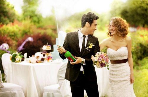 重庆婚礼爆料新闻视频,重庆婚礼现场惊现惊人一幕！